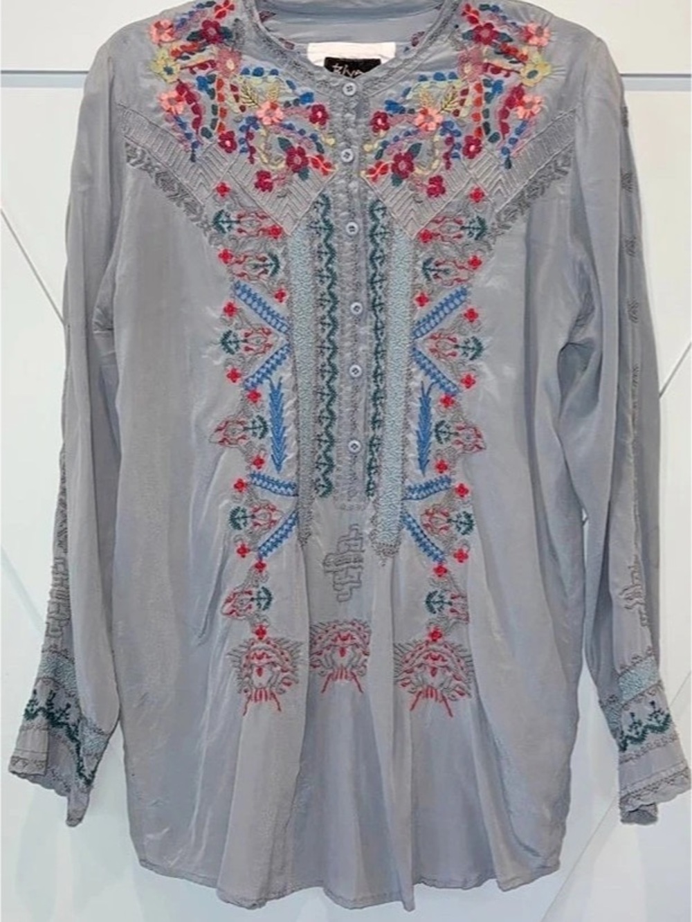 Biya by Johnny Was Embroidered Tunic in Gray